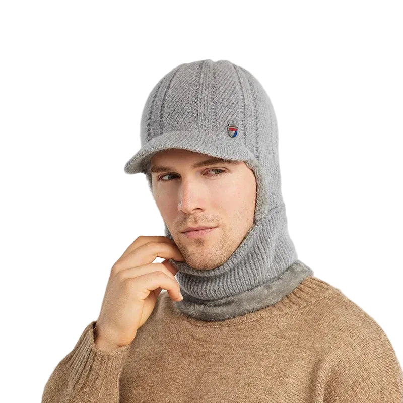 Bonnet Polaire Gris porter par un homme