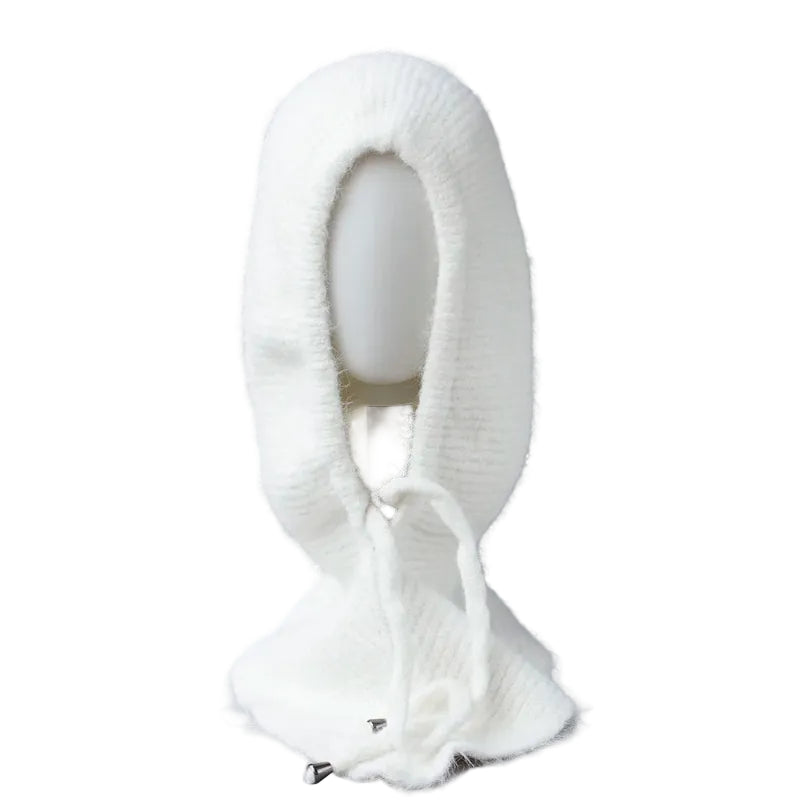 Cagoule Cachemire Blanche sur fond blanc