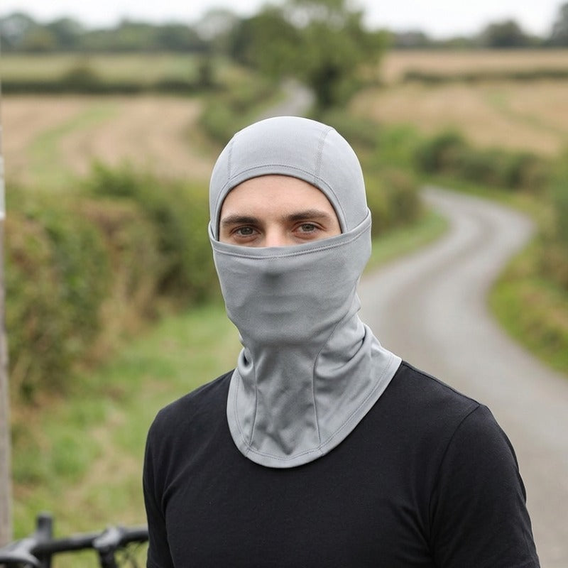 Cagoule Légère portée en extérieur