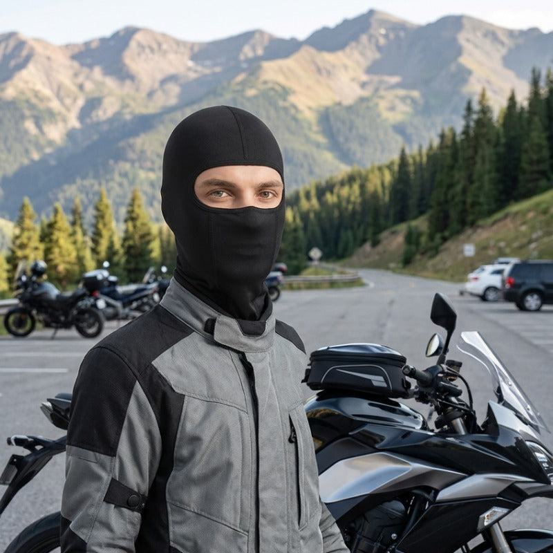 Cagoule Rider portée en extérieur