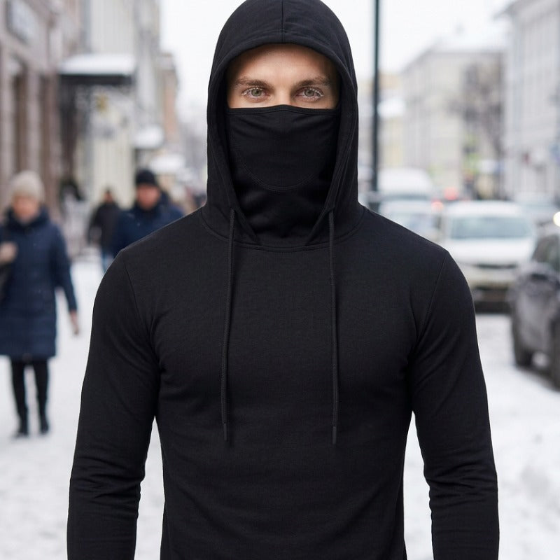 Veste sport cagoule portée en extérieur