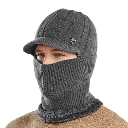 Bonnet Polaire sur fond blanc
