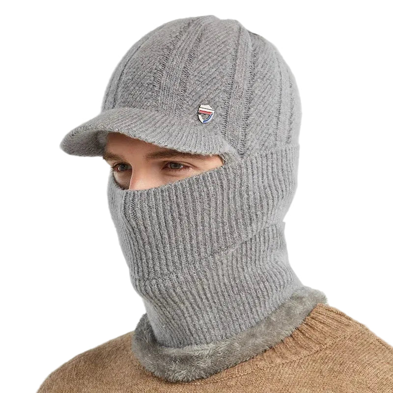 Bonnet Polaire Gris sur fond blanc