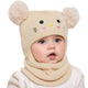Cagoule Bébé Sable sur fond blanc porter par bebe