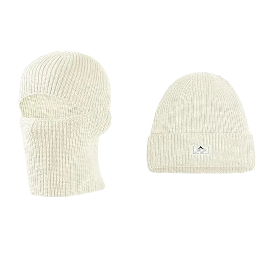 Cagoule Blanche Bonnet sur fond blanc