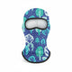 Cagoule Cartoon sur fond blanc