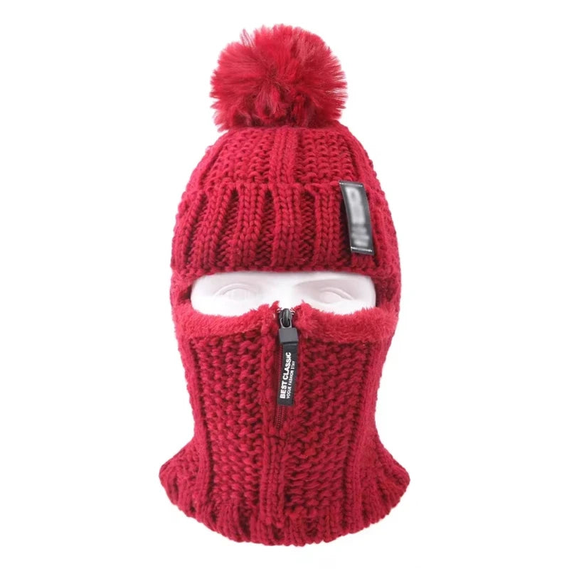 Cagoule Femme Ski Rouge sur fond blanc