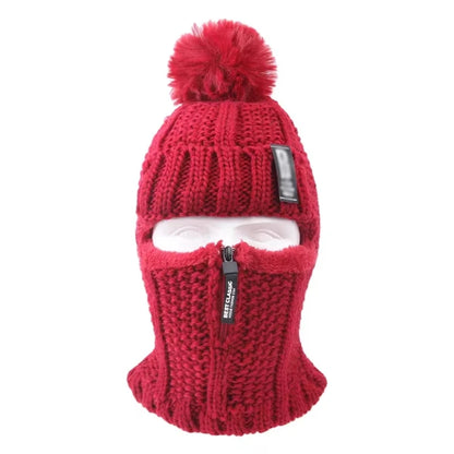 Cagoule Femme Ski Rouge sur fond blanc