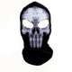 Cagoule Punisher sur fond blanc