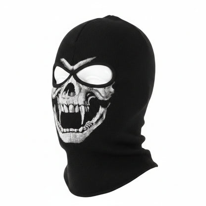 Cagoule Skull poser sur fond blanc