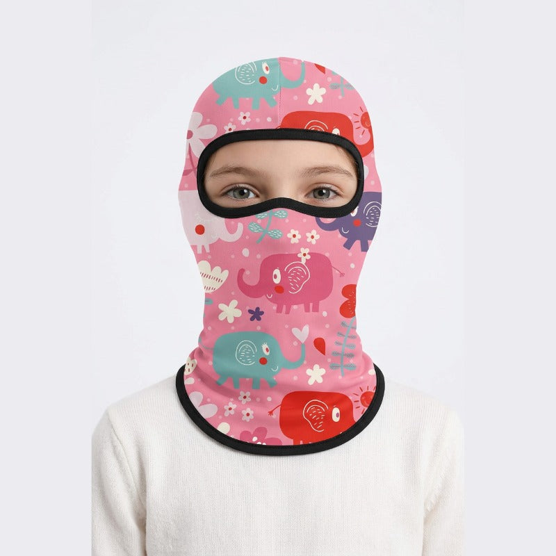 Cagoule Cartoon Rose portée sur fond blanc