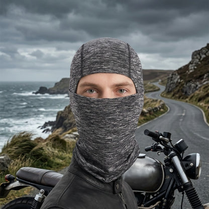 Cagoule Coupe-Vent Grise portée en extérieur