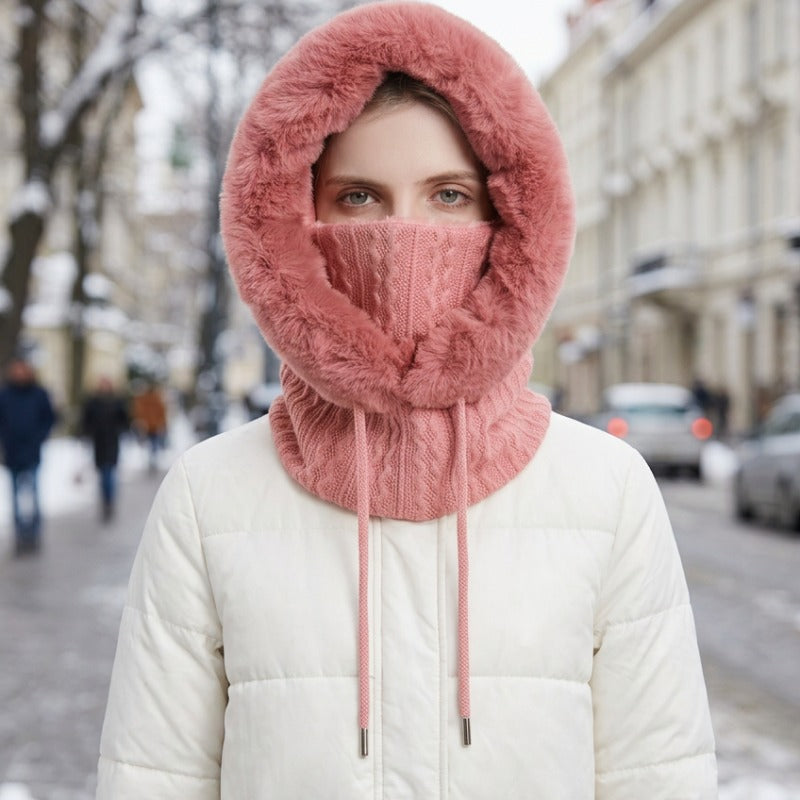 Cagoule Neige portée en extérieur