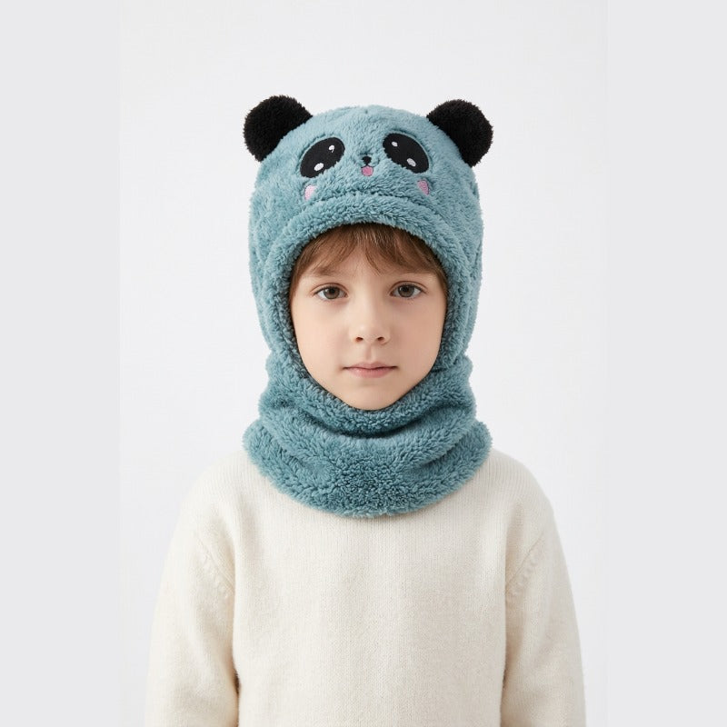 Cagoule Panda Bleue portée sur fond blanc