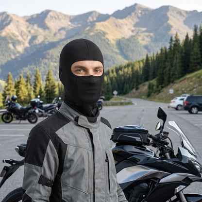 Cagoule Rider portée en extérieur