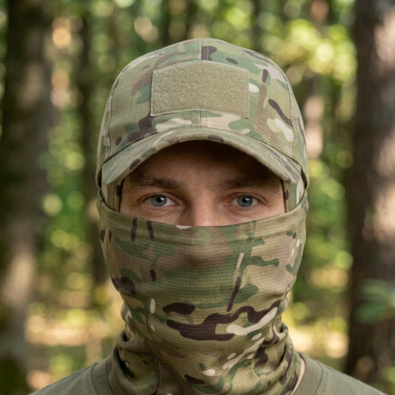 Cagoule Soldat portée en extérieur