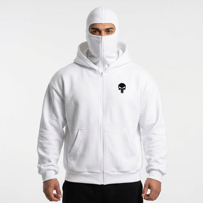 Veste Russe Blanche portée sur fond blanc